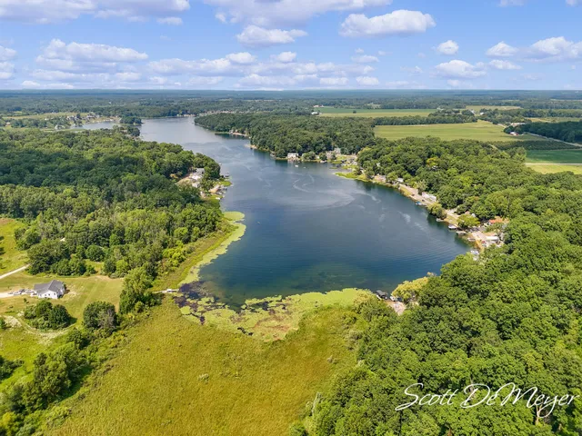 $365,000 | 12543 Woodland Park Drive Northeast, Belding, MI 48809