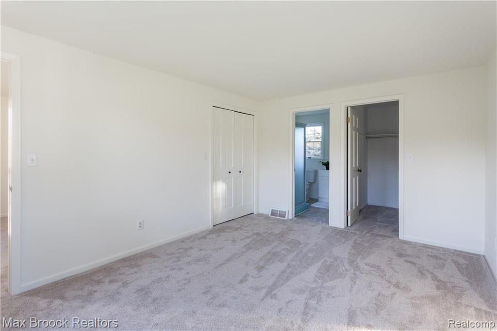 2372 Blockton Road Rochester Hills, MI 48306 - Photo 24 of 43