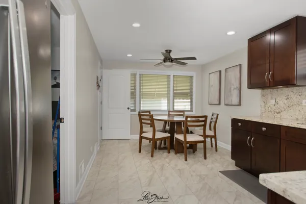 $364,900 | 11046 South Ewing Avenue, Chicago, IL 60617