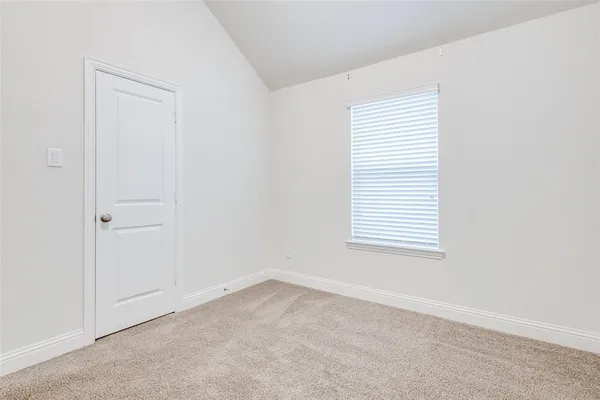 $3,200 | 1117 9th Street, Argyle, TX 76226