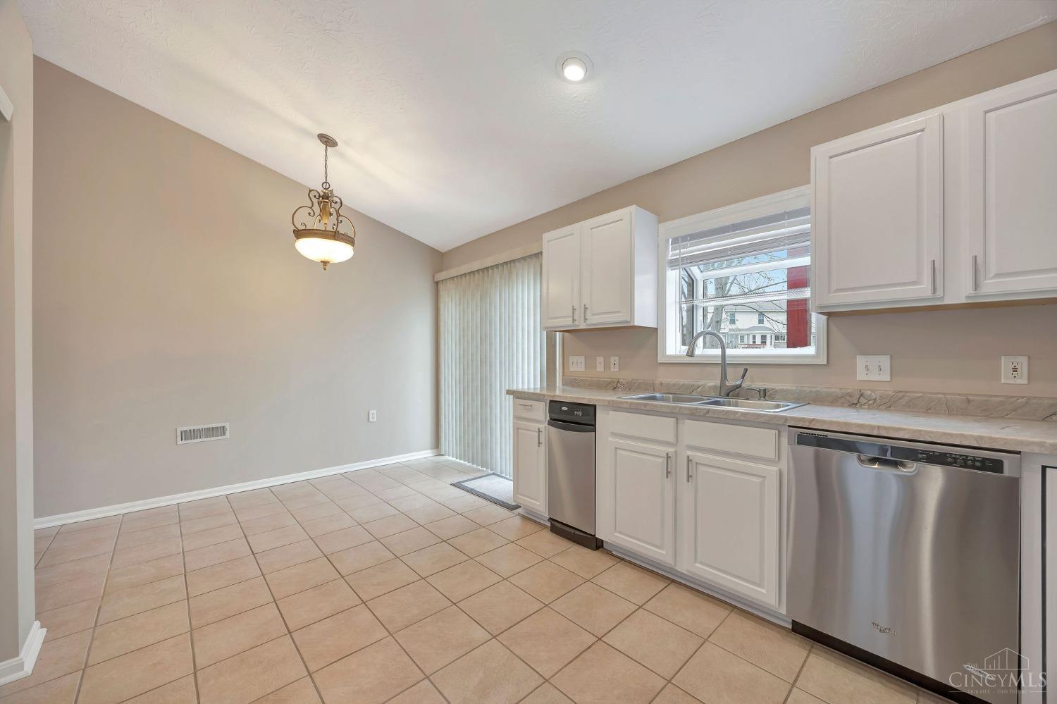 9495 Snider Road Mason, OH 45040 - Photo 12 of 42 Gallery Image 12