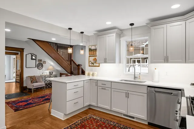 $650,000 | 516 Laurel Street West, Stillwater, MN 55082