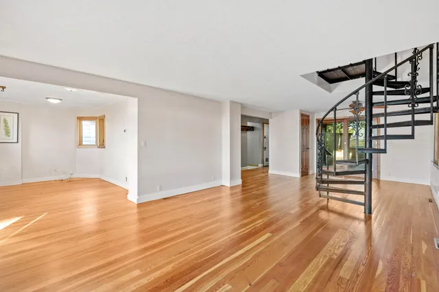 $360,000 | 5249 Main Street East, Maple Plain, MN 55359