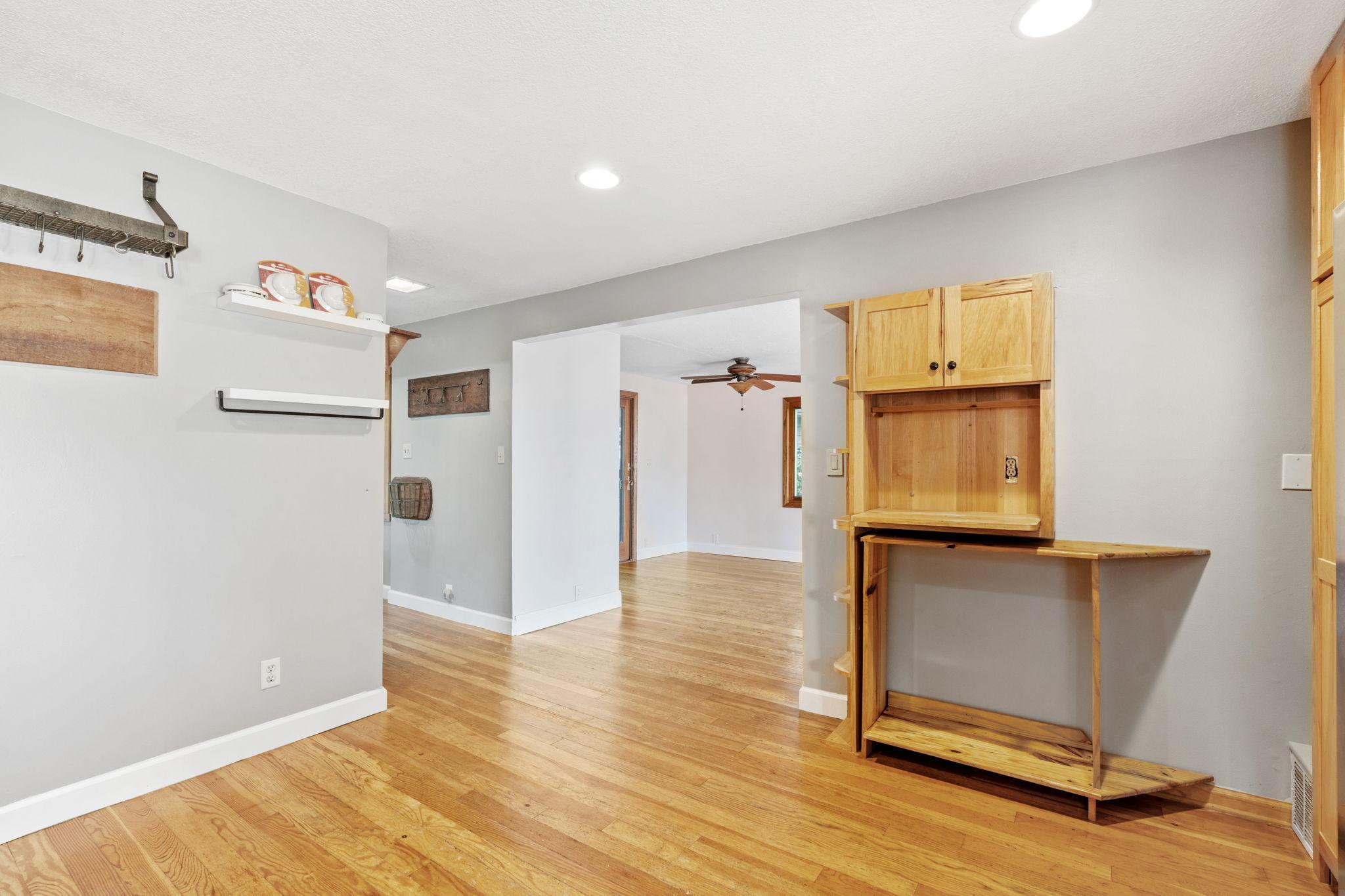 5249 Main Street East Maple Plain, MN 55359 - Photo 21 of 35