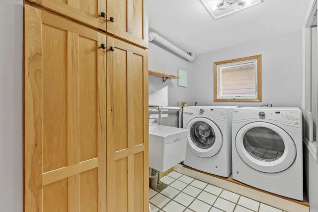 $360,000 | 5249 Main Street East, Maple Plain, MN 55359