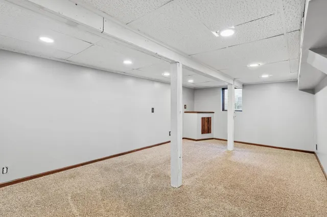 $360,000 | 5249 Main Street East, Maple Plain, MN 55359