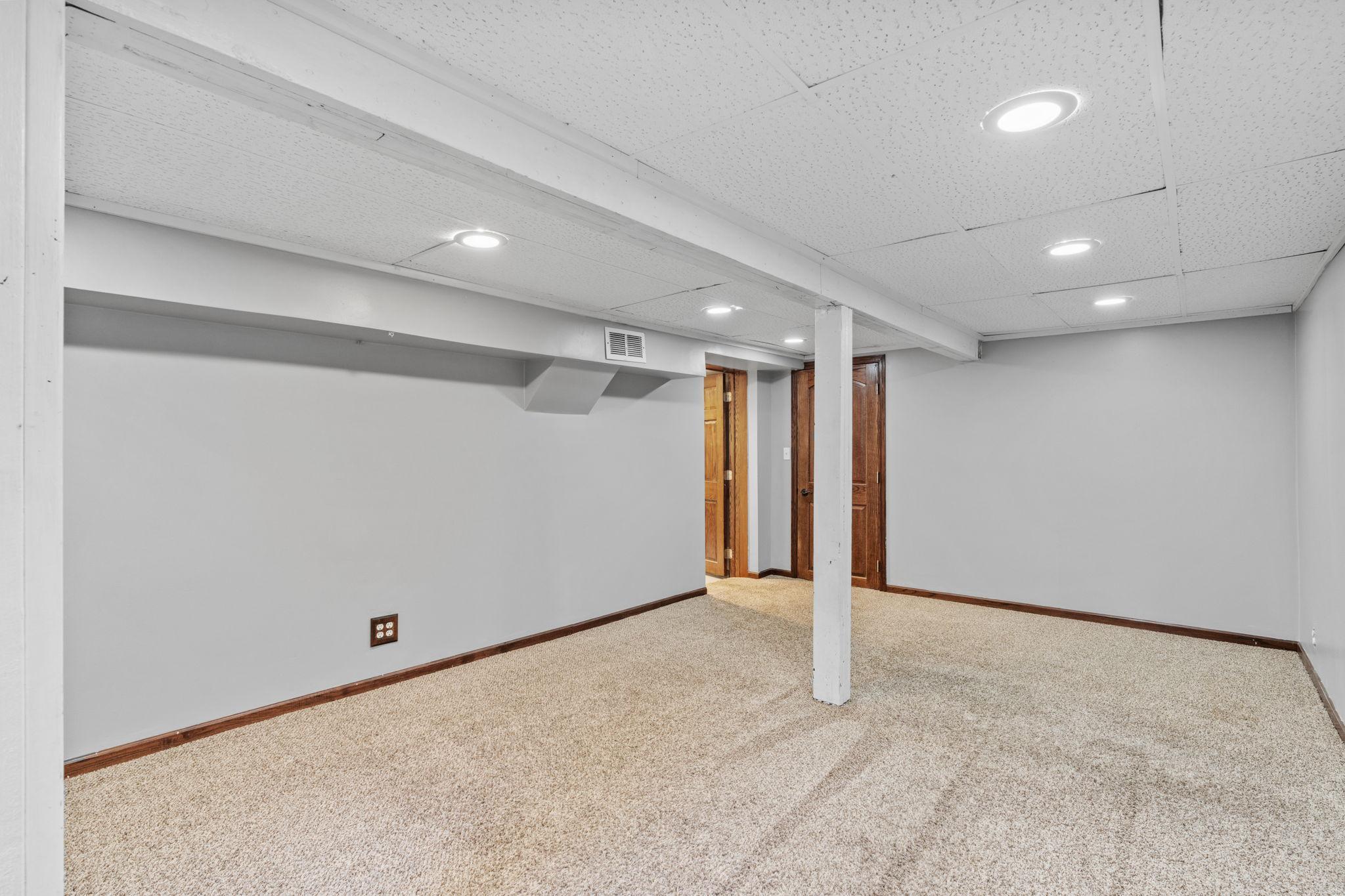 5249 Main Street East Maple Plain, MN 55359 - Photo 32 of 35