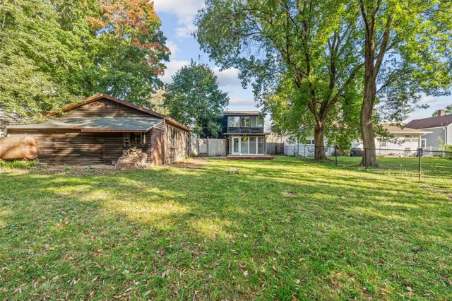 $360,000 | 5249 Main Street East, Maple Plain, MN 55359