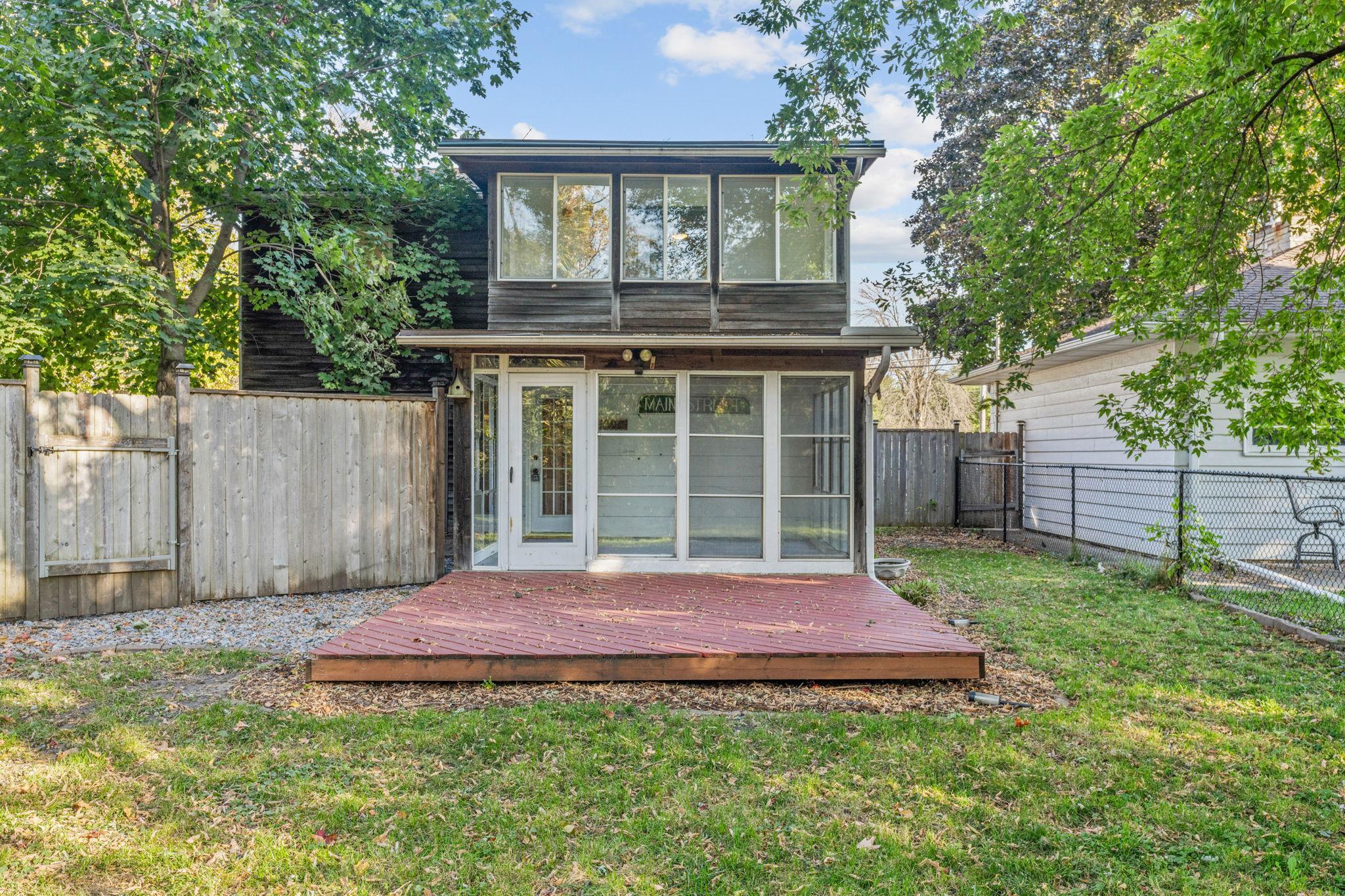 5249 Main Street East Maple Plain, MN 55359 - Photo 9 of 35