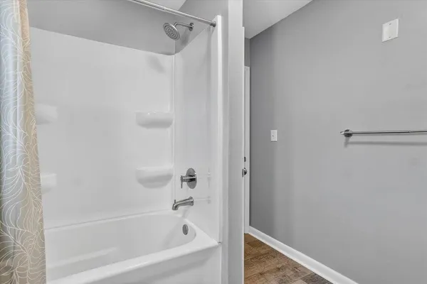 $244,900 | 2133 South Burdick Street, Kalamazoo, MI 49001