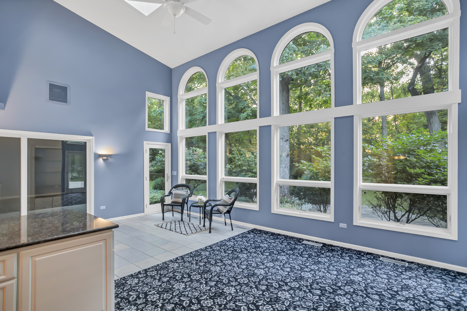 3 Hampton Court DeKalb, IL 60115 - Photo 11 of 35