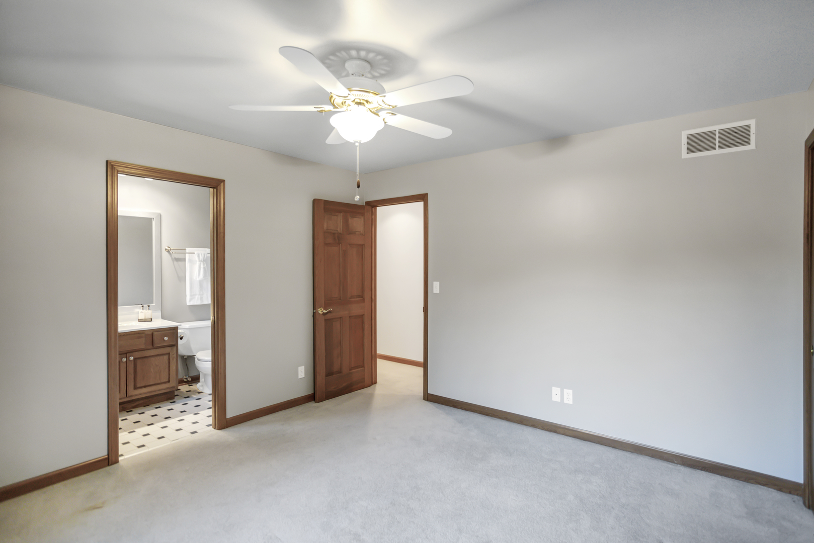3 Hampton Court DeKalb, IL 60115 - Photo 26 of 35 an empty room with chandelier fan