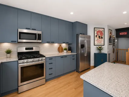 $649,000 | 1649 West Ontario Street, Unit 1W, Chicago, IL 60622