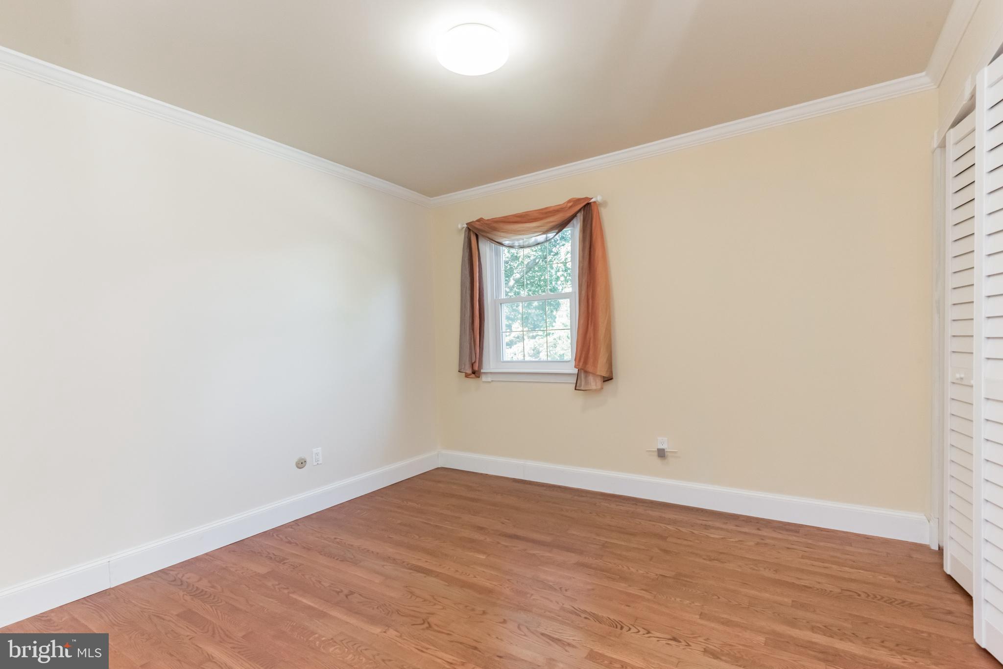 2124 Drury Road Silver Spring, MD 20906 - Photo 20 of 29 Bedroom 2 upper level