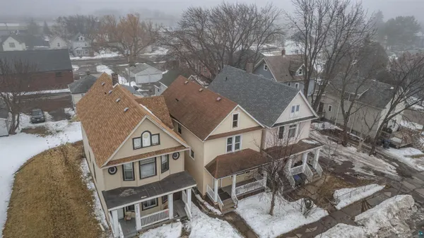 $240,000 | 2424 West 2nd Street, Duluth, MN 55806