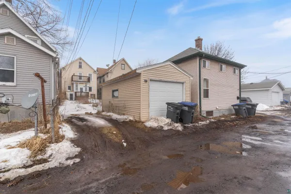 $240,000 | 2424 West 2nd Street, Duluth, MN 55806
