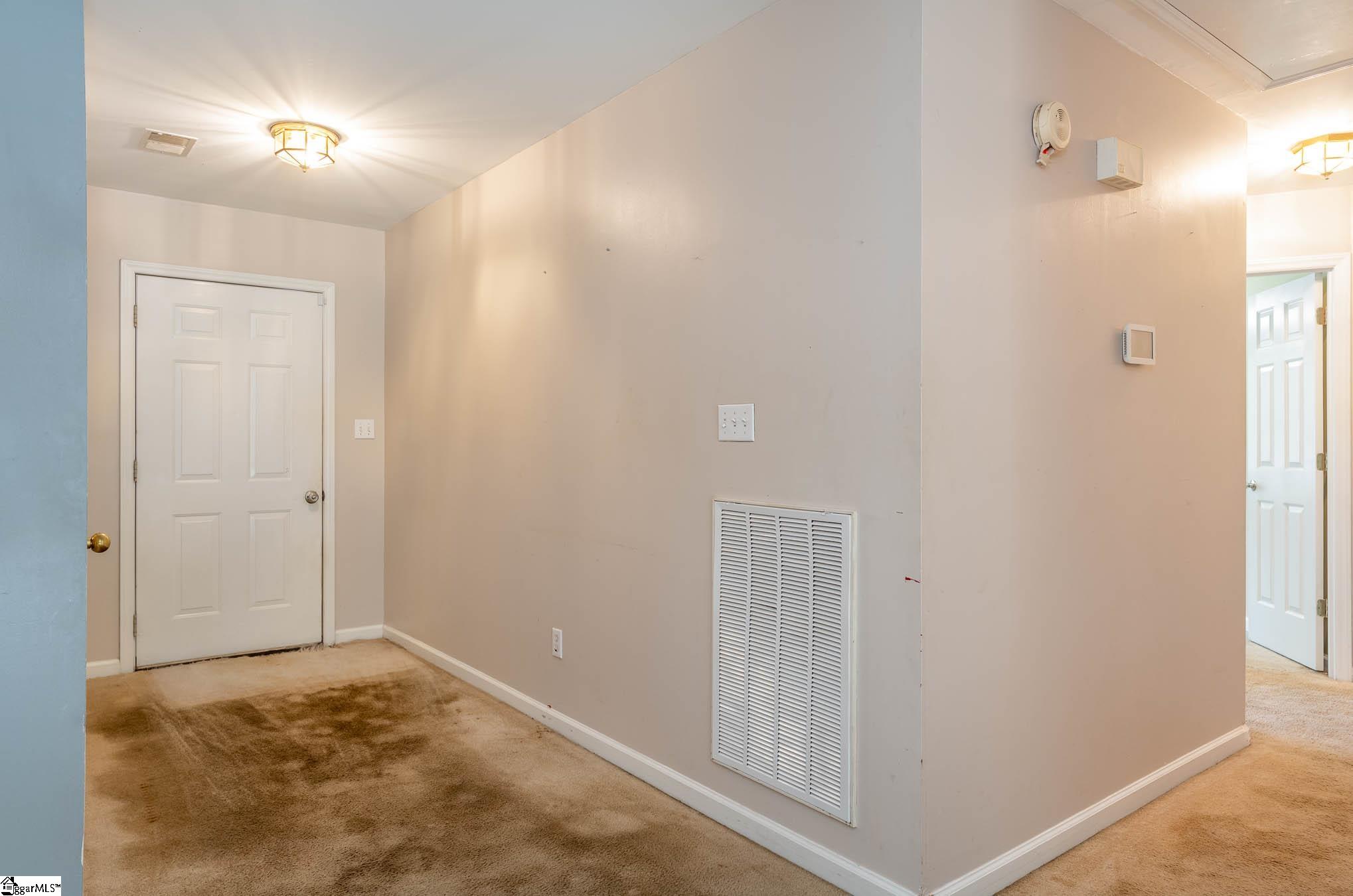 110 Pascal Drive Greenwood, SC 29649 - Photo 15 of 30