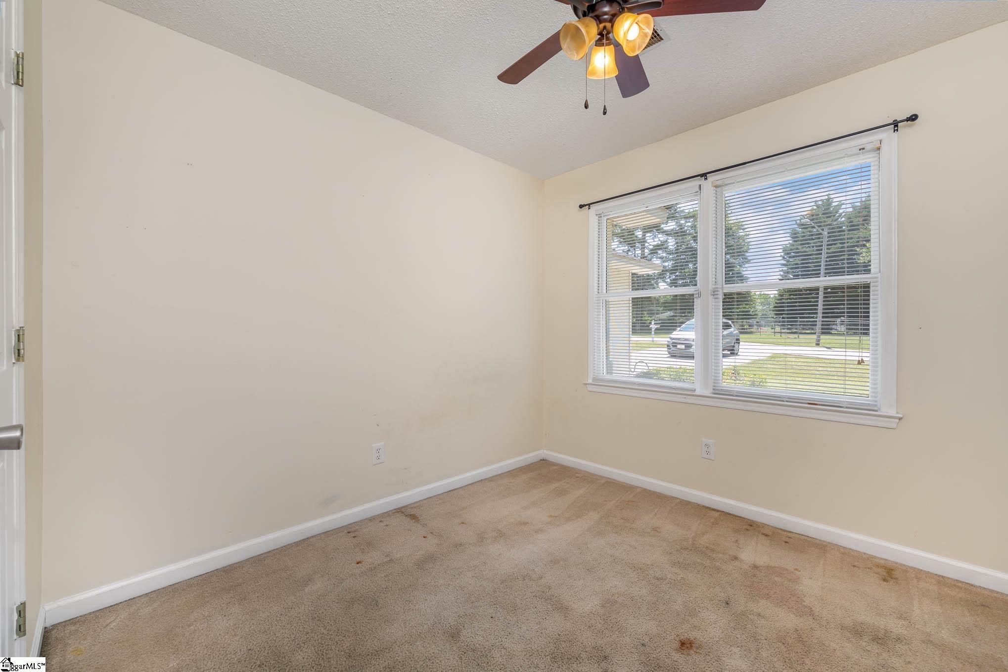 110 Pascal Drive Greenwood, SC 29649 - Photo 23 of 30