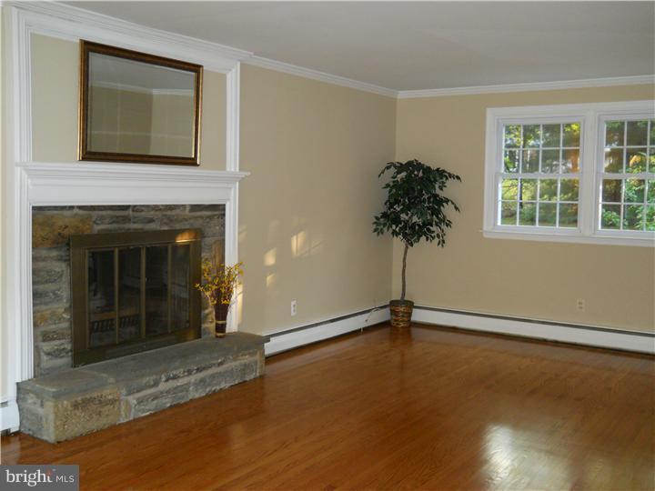 815 Alene Road Ambler, PA 19002 - Photo 4 of 18 Gallery Image 4