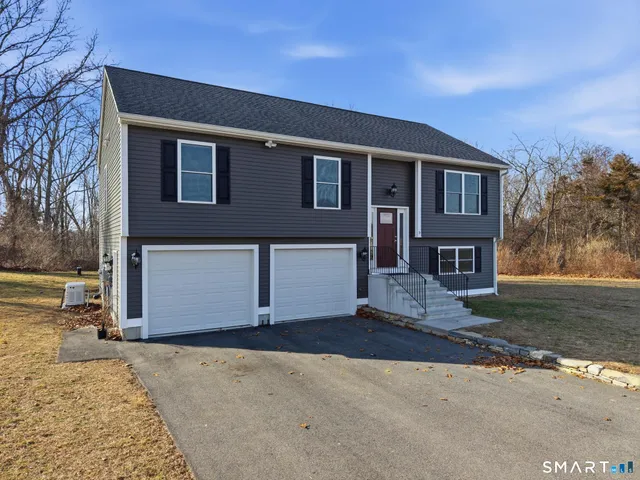 $499,900 | 5 Abbey Road, Ledyard, CT 06339