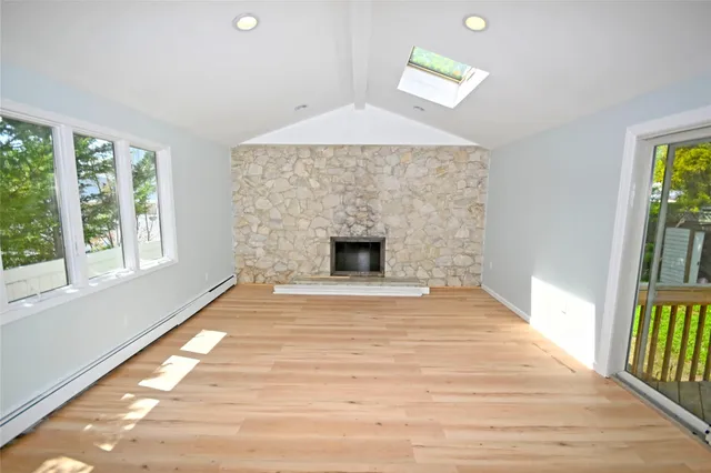 $779,000 | 2198 Willow Street, Wantagh, NY 11793