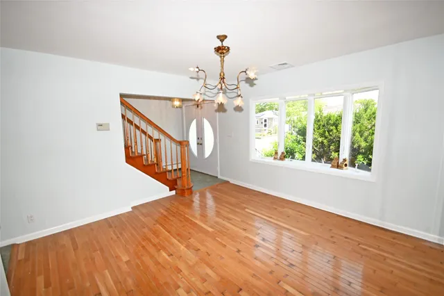 $779,000 | 2198 Willow Street, Wantagh, NY 11793