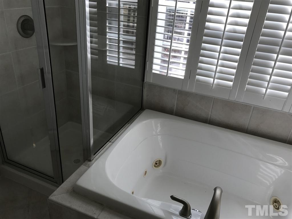 11105 Maplecroft Court Raleigh, NC 27617 - Photo 14 of 18 Gallery Image 14