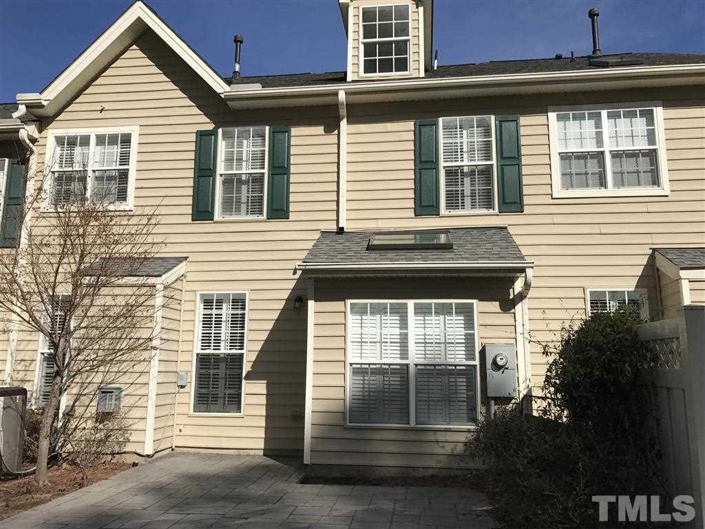11105 Maplecroft Court Raleigh, NC 27617 - Photo 3 of 18 Gallery Image 3