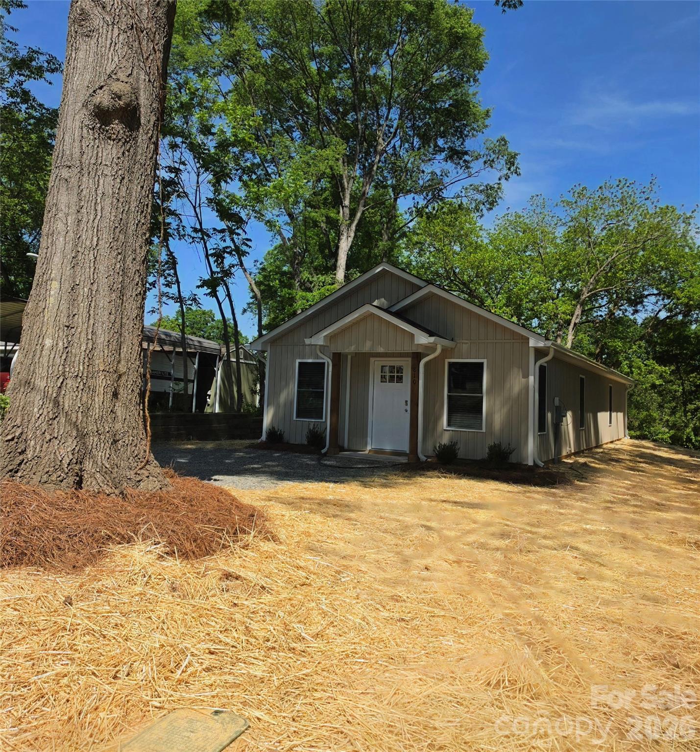 810 Long Street Albemarle, NC 28001 - Photo 3 of 42