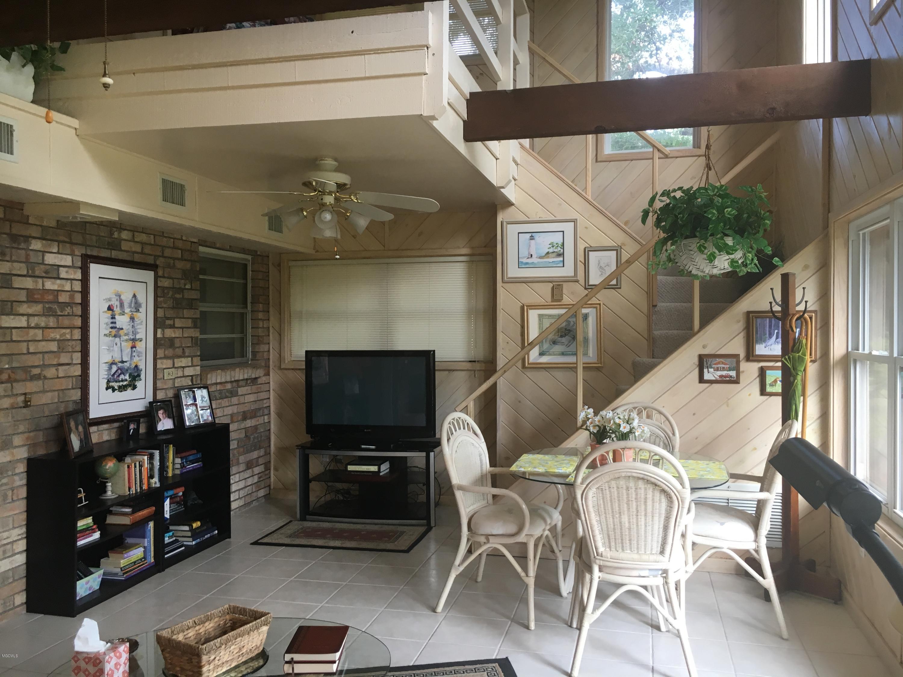 2600 Rolling Meadows Road Gautier, MS 39553 - Photo 5 of 51 IMG_1651