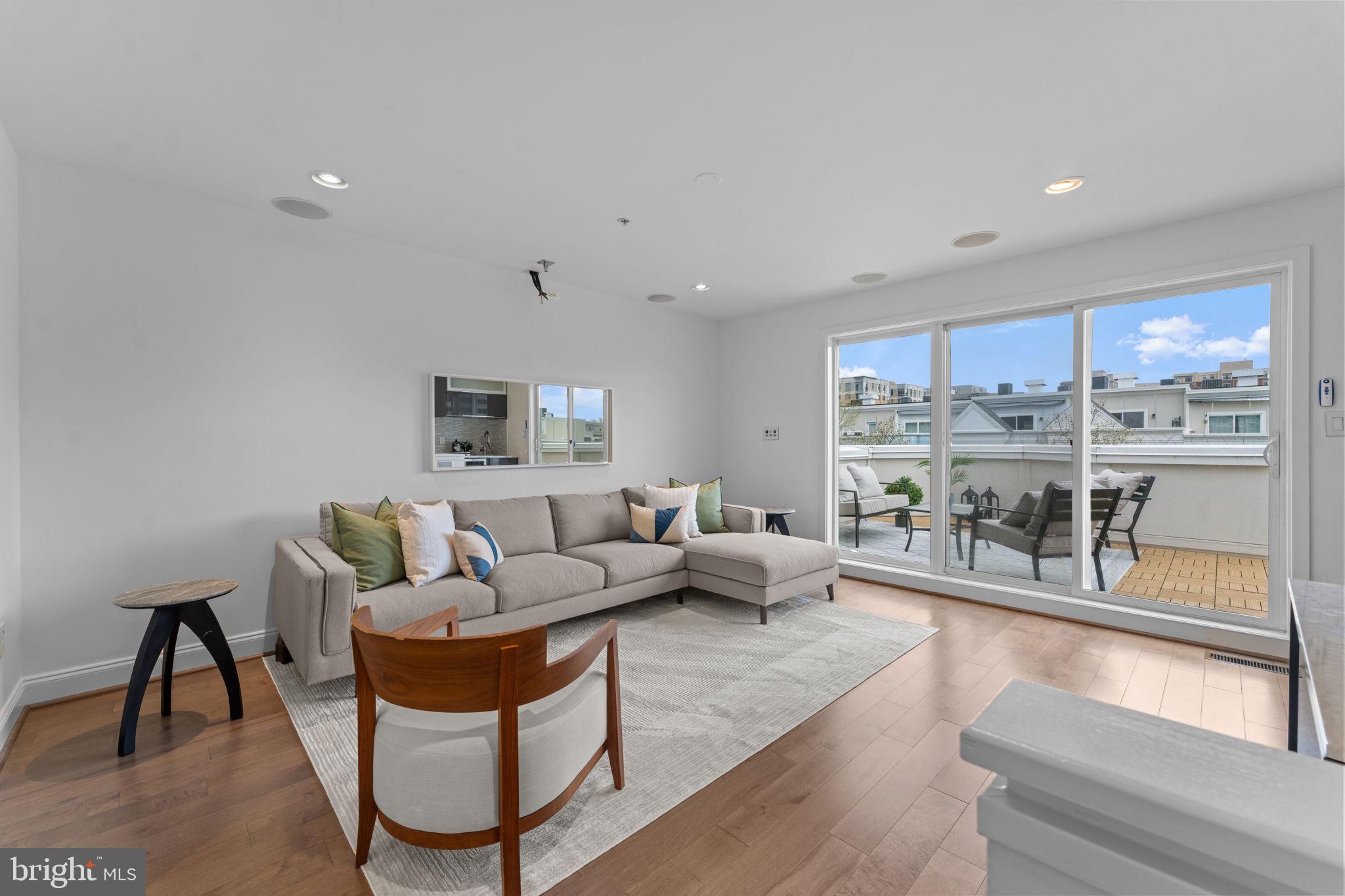 1010 4th Street Southeast Washington, DC 20003 - Photo 51 of 81