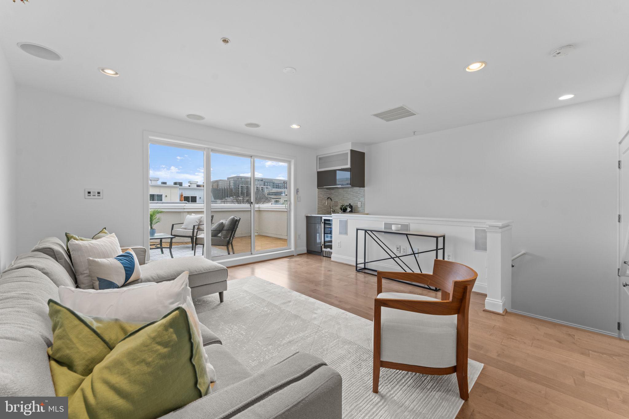 1010 4th Street Southeast Washington, DC 20003 - Photo 53 of 81