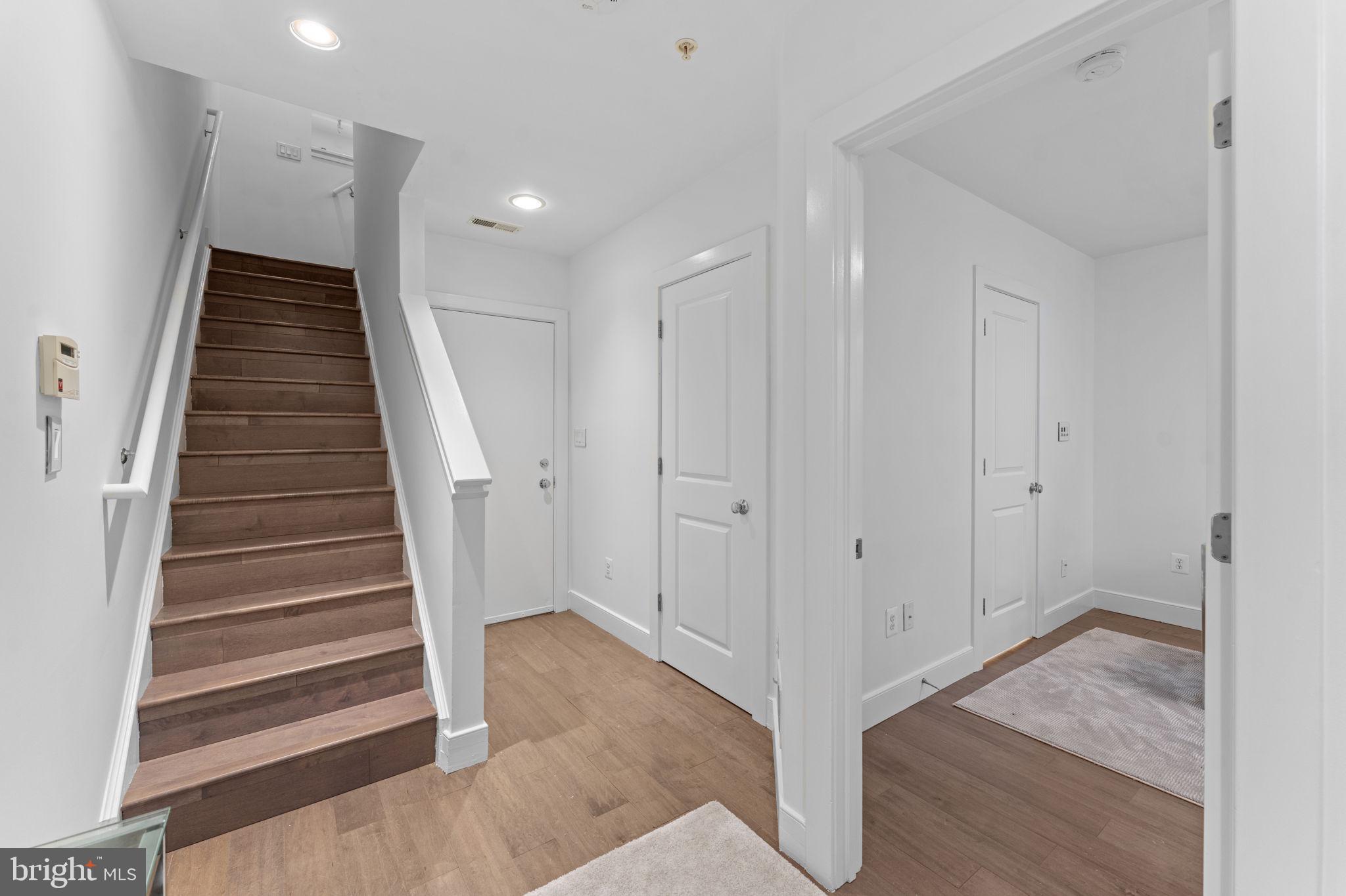 1010 4th Street Southeast Washington, DC 20003 - Photo 9 of 81