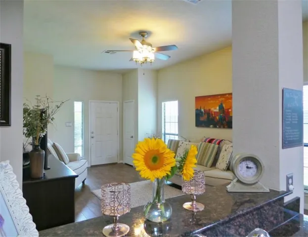 $2,000 | 2711 Silver Oak Drive, College Station, TX 77845