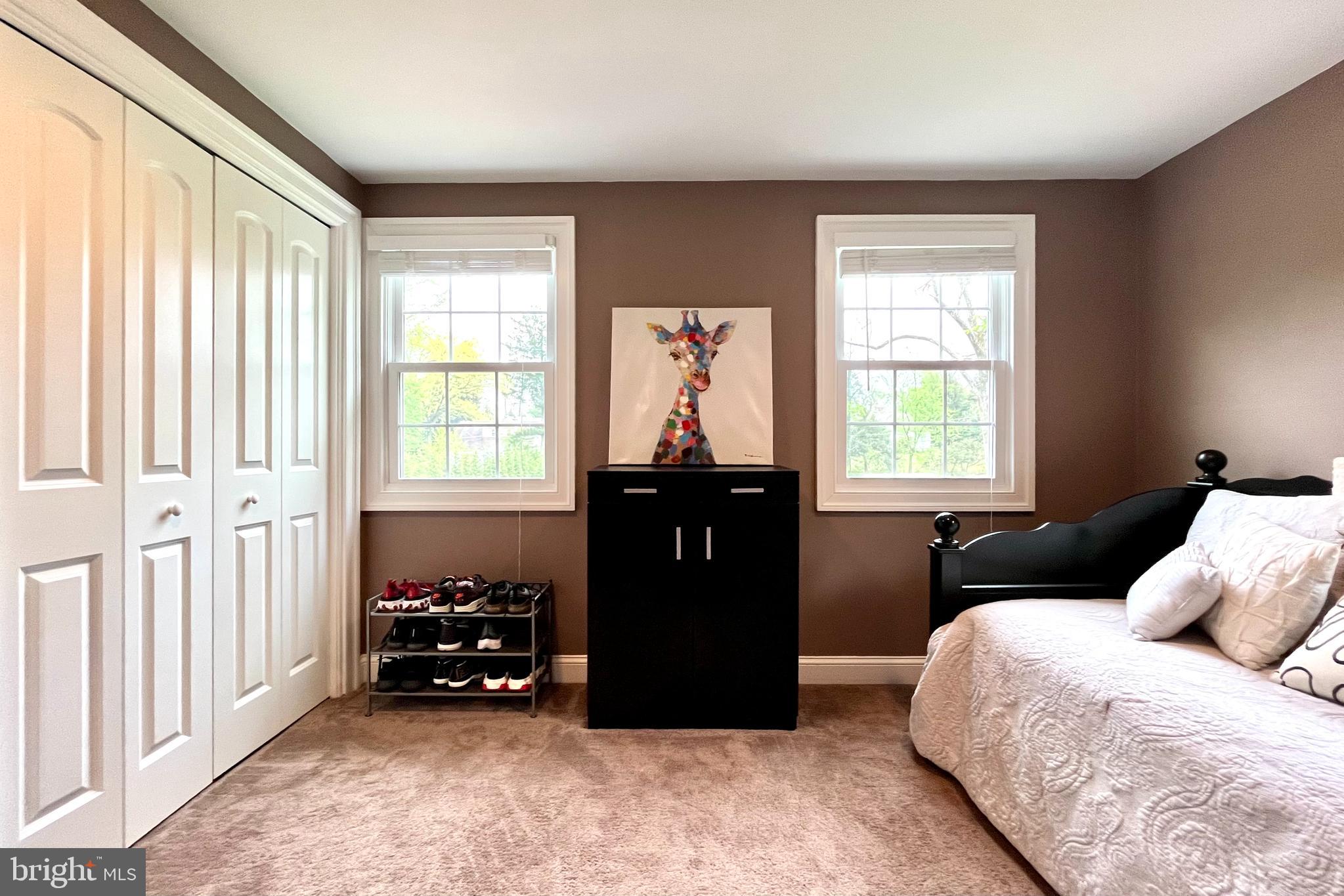 8115 Accomac Road Wyncote, PA 19095 - Photo 24 of 37