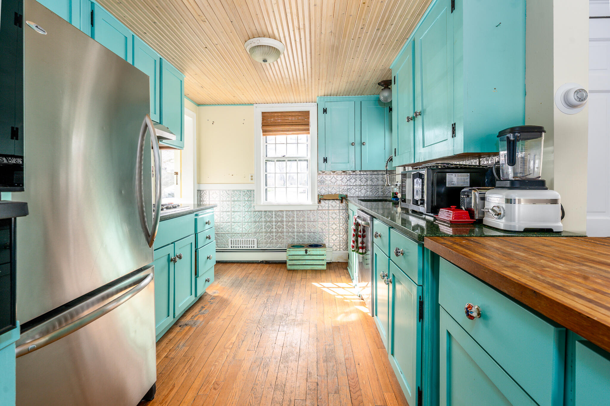 86 Sea Street Barnstable, MA 02601 - Photo 27 of 37 kitchen1