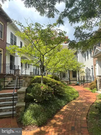 $5,600 | 1322 North Danville Street, Arlington, VA 22201