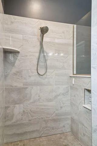 $468,800 | 10764 Thone Road, Woodbury, MN 55129