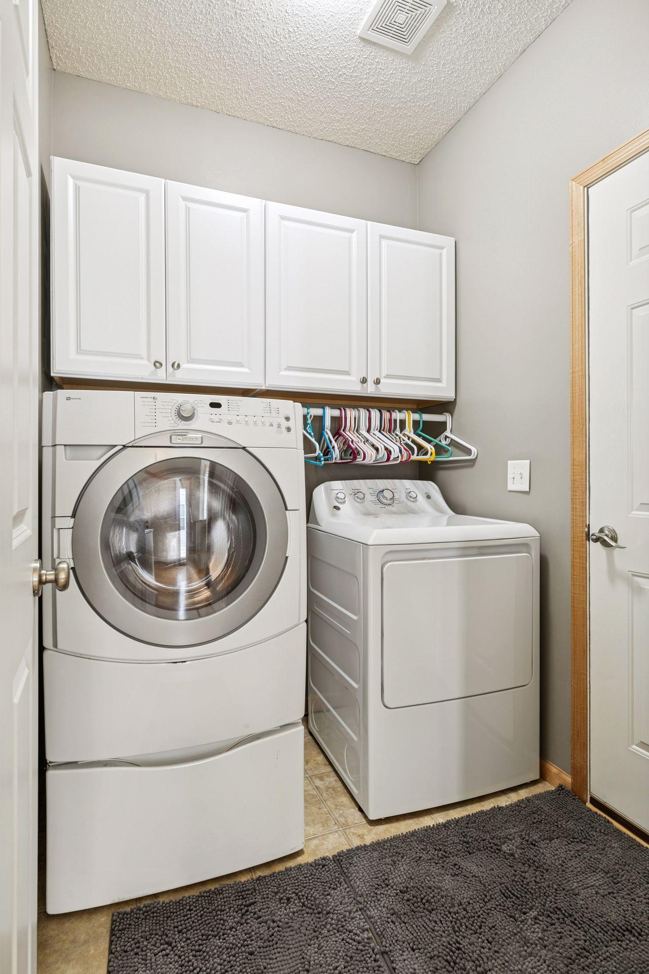 10764 Thone Road Woodbury, MN 55129 - Photo 21 of 31