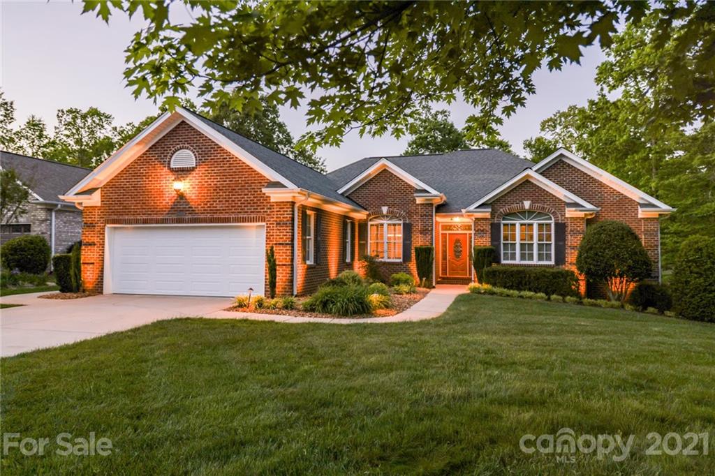 850 Players Ridge Road Hickory, NC 28601 - Photo 1 of 46 Gallery Image 1