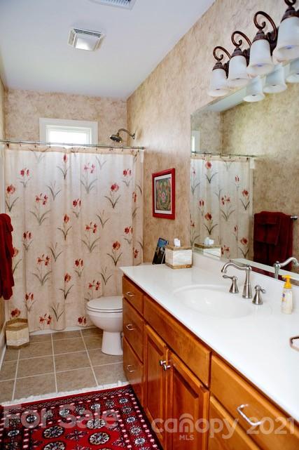 850 Players Ridge Road Hickory, NC 28601 - Photo 30 of 46 Gallery Image 30