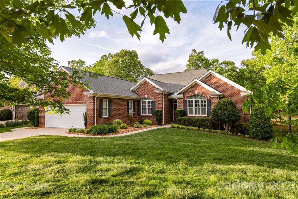 850 Players Ridge Road Hickory, NC 28601 - Photo 7 of 46 Gallery Image 7
