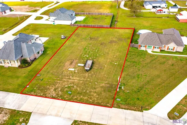 $73,000 | 334 Bouverans Circle, Lockport, LA 70374