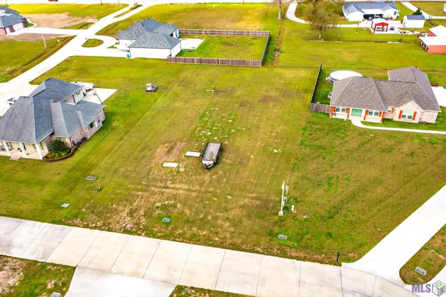 $73,000 | 334 Bouverans Circle, Lockport, LA 70374