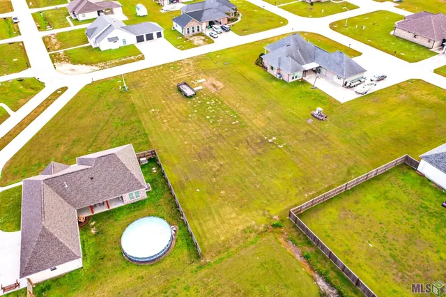 $73,000 | 334 Bouverans Circle, Lockport, LA 70374