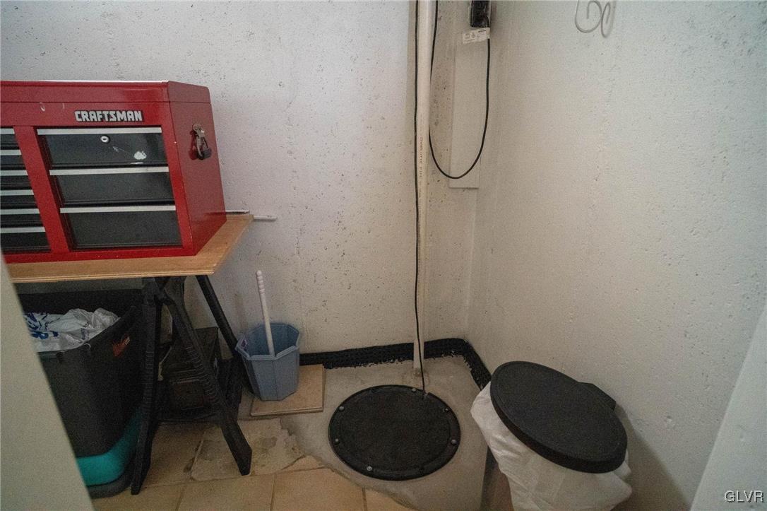 3920 Hemlock Place Bethlehem, PA 18017 - Photo 37 of 39 a bathroom with a toilet and a sink