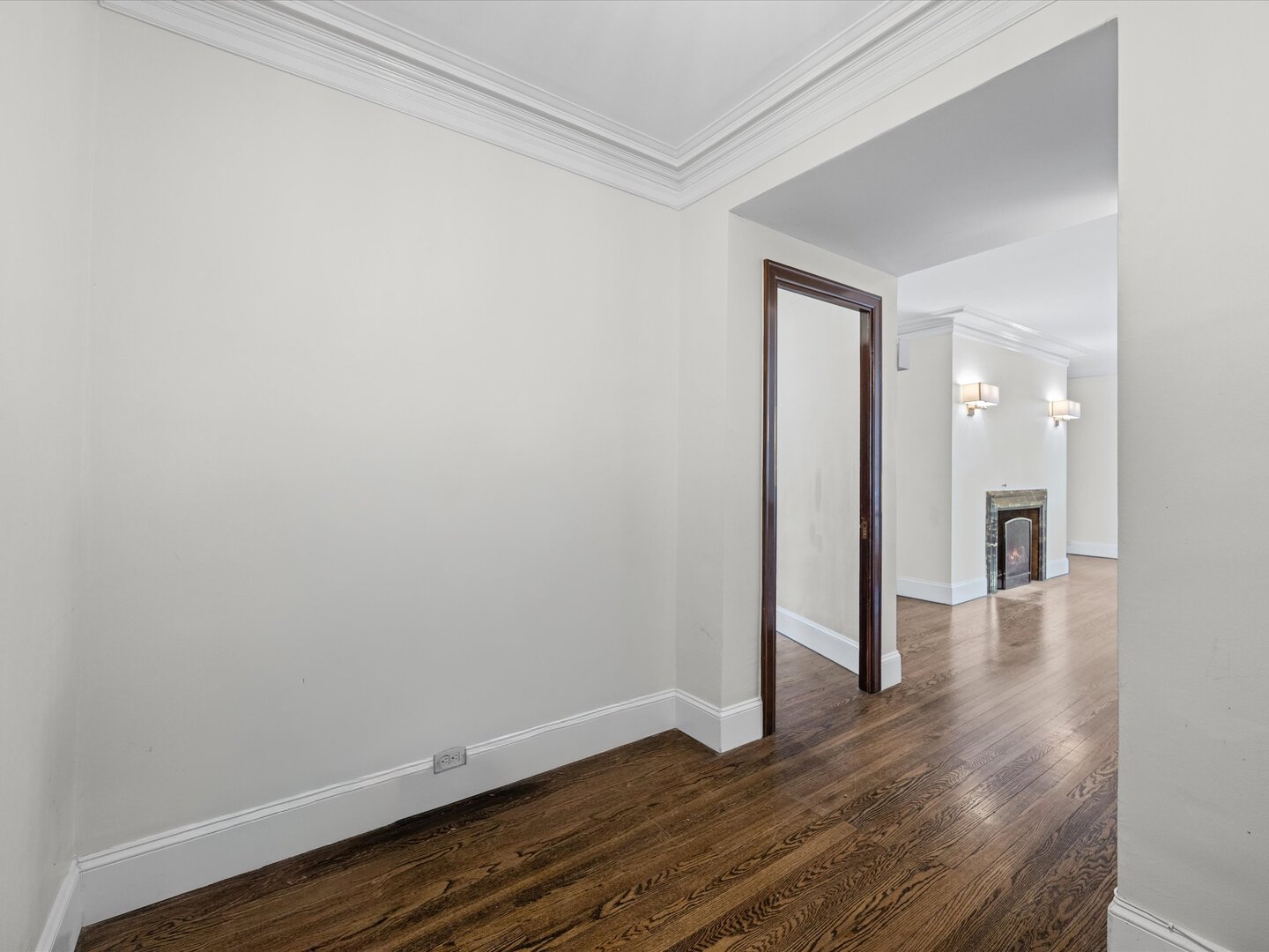 6334 North Sheridan Road, Unit 3F Chicago, IL 60660 - Photo 4 of 34