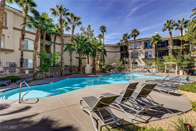 $199,999 | 7143 South Durango Drive, Unit 305, Las Vegas, NV 89113