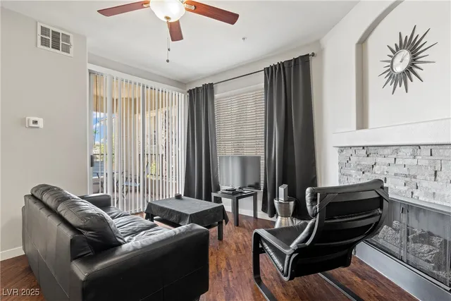 $199,999 | 7143 South Durango Drive, Unit 305, Las Vegas, NV 89113