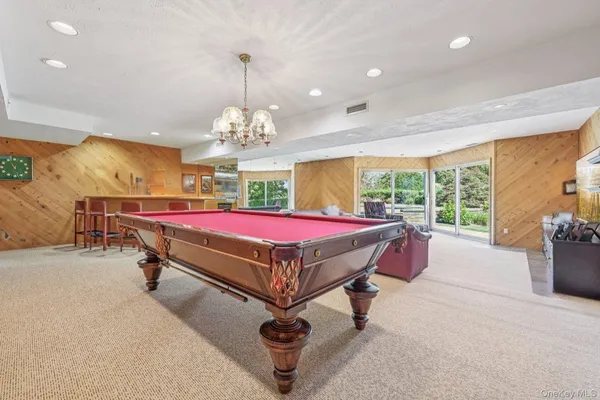 $1,979,000 | 17 Magnolia Drive, Greenwich, CT 06831